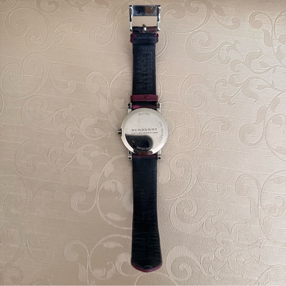 Burberry Watch - Picture 5 of 10